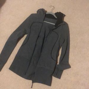 Size 8 lululemon jacket